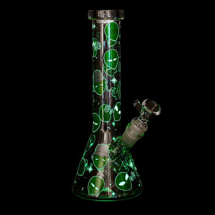 Glow in the Dark Bongs with Aliens Canada