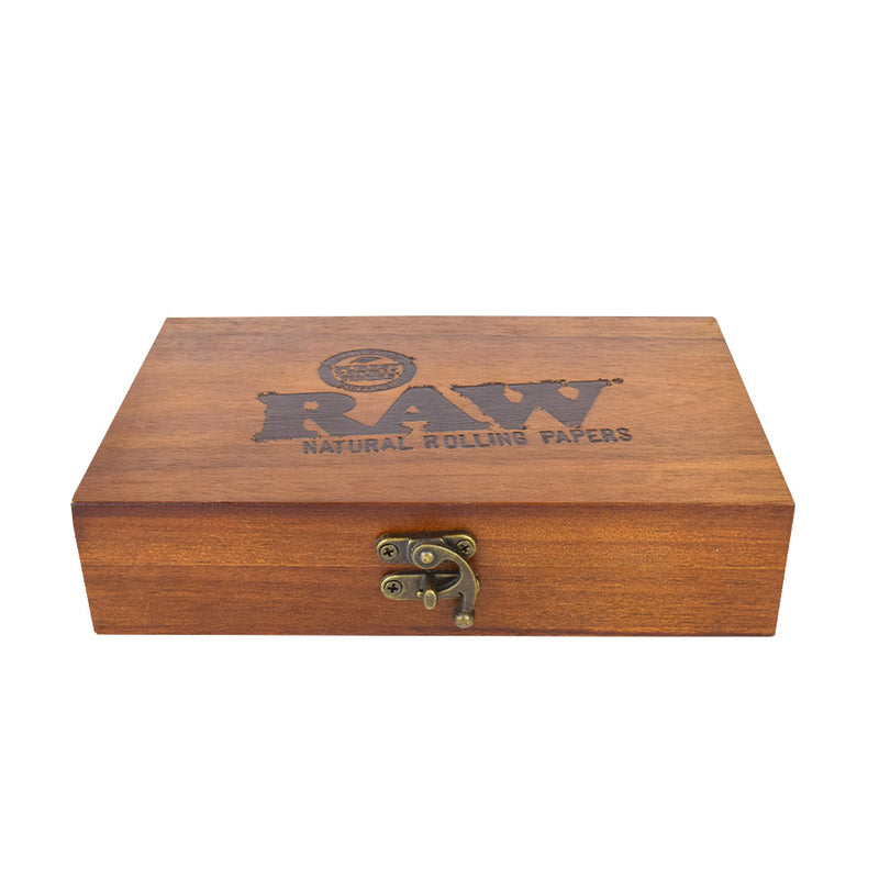 RAW Dominoes Canada