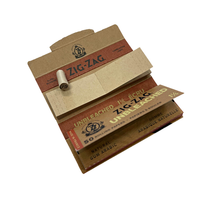Zig Zag Unbleached Rolling Papers with Tips in One Pack Canada
